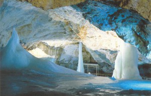 Dobsina (Dobšiná; Dobschau)